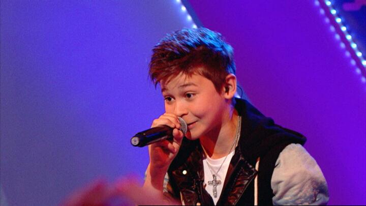 Bars And Melody Perform Hopeful Cbbc c