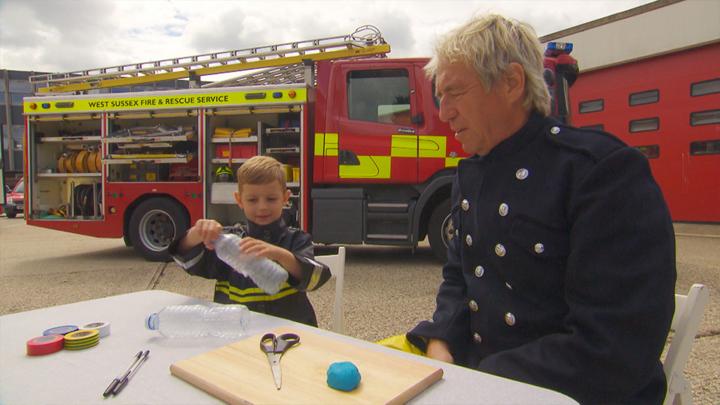 Make A Water Squirter Cbeebies Bbc