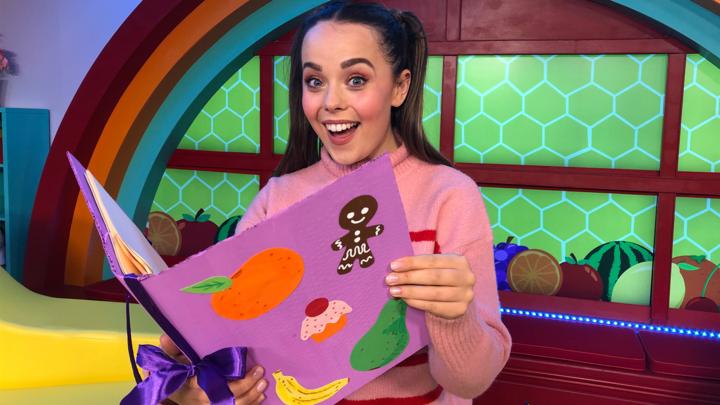 Make a Big Cook Little Cook Recipe Book - CBeebies - BBC