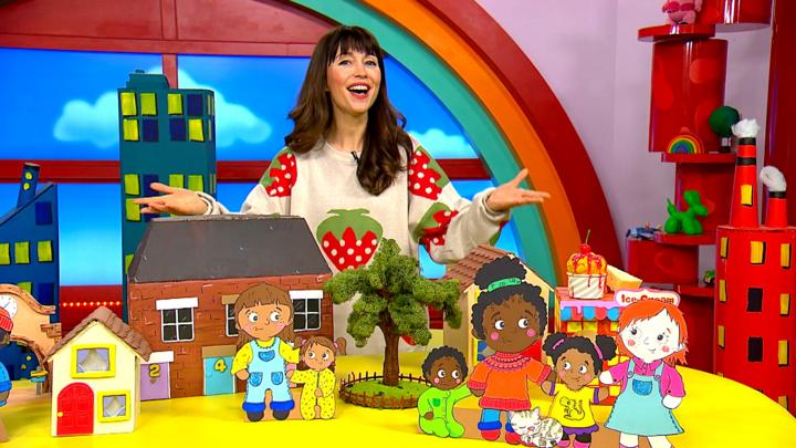 CBeebies House Family song - CBeebies - BBC