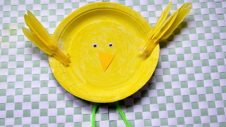 Paper Plate Chick - CBeebies - BBC