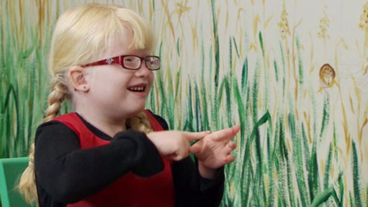 what-is-makaton-cbeebies-bbc