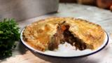 Corned beef plate pie
