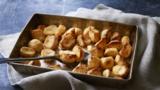Low-fat roast potatoes