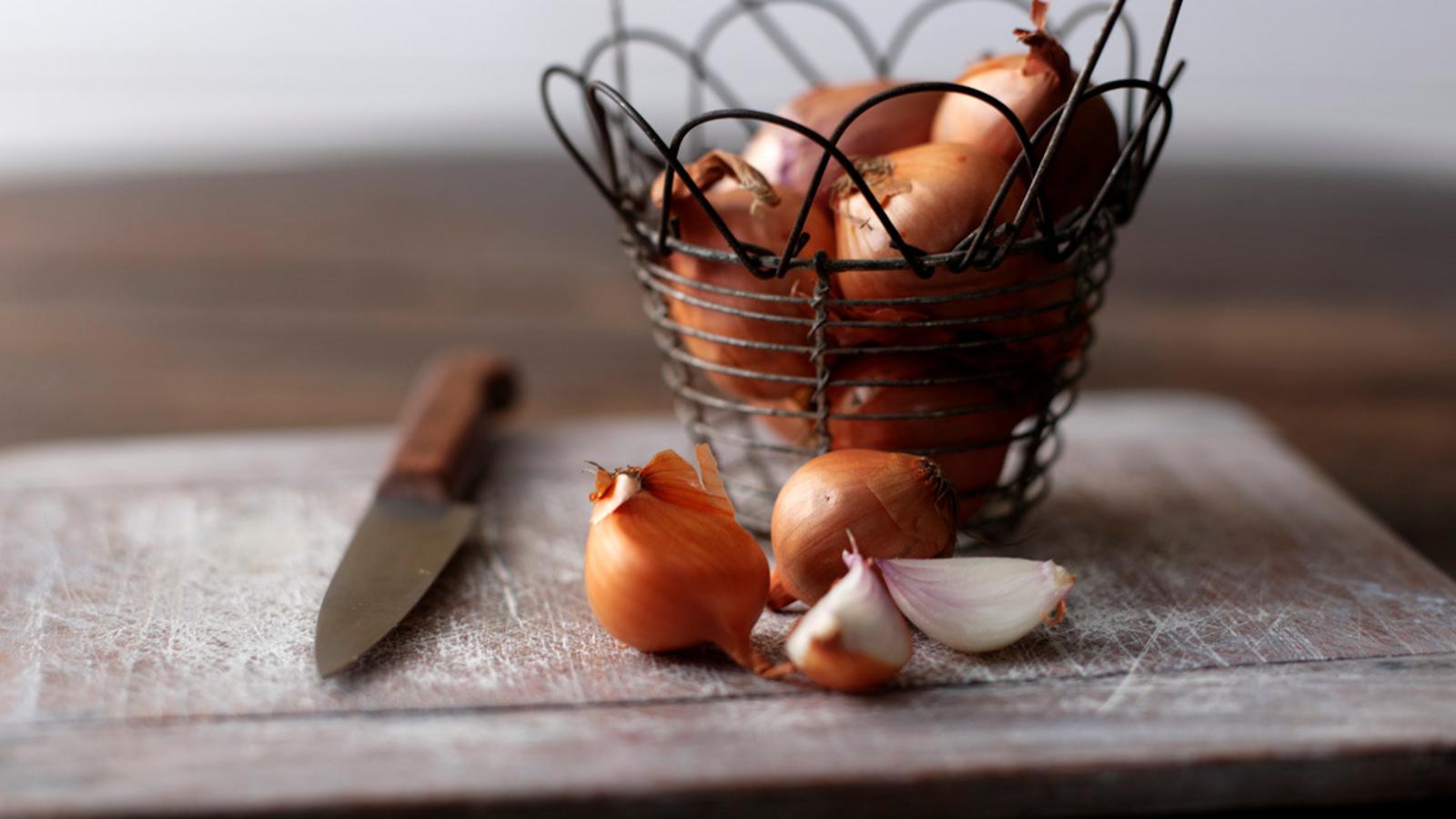 Onion recipes BBC Food