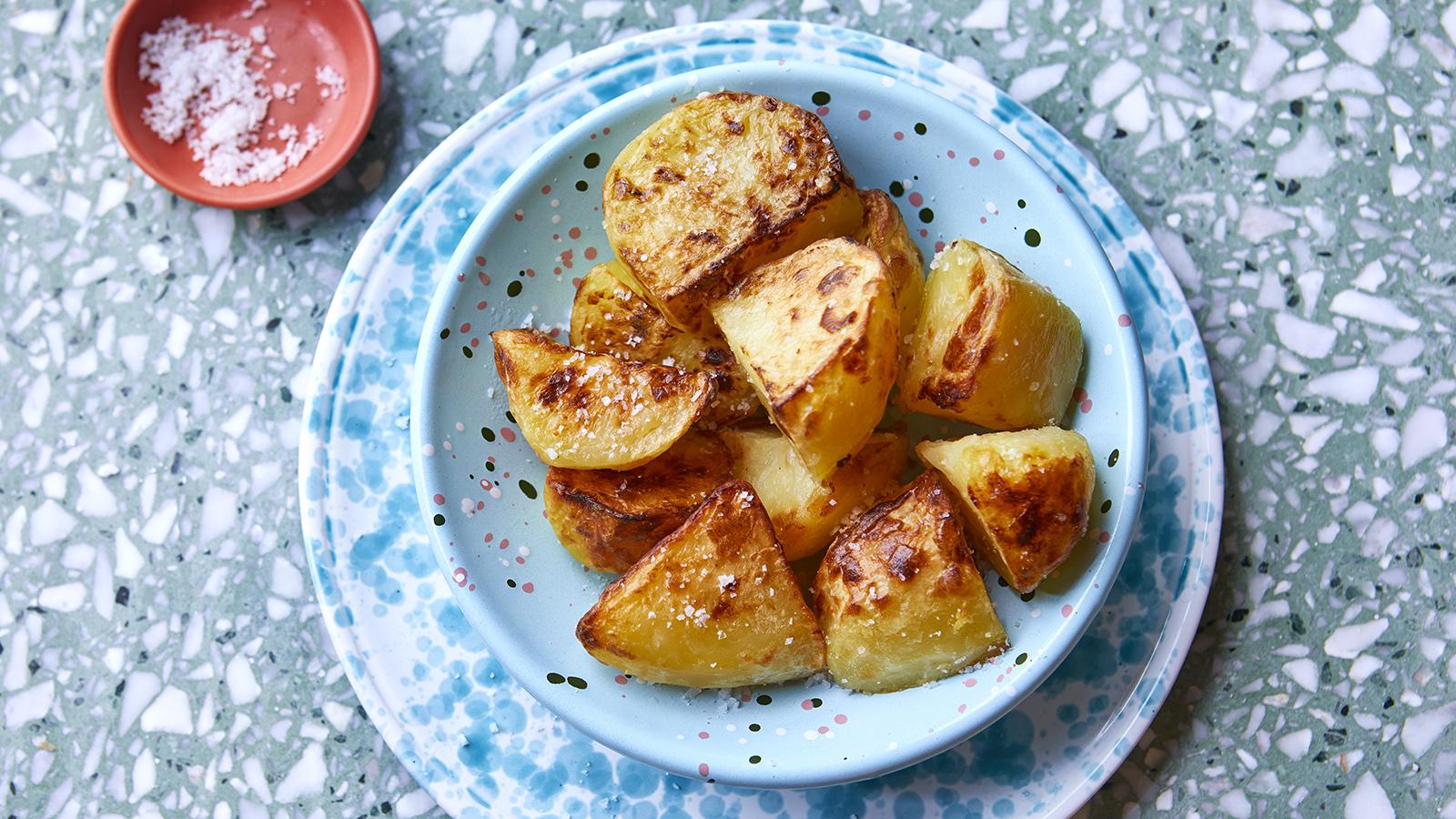 Air fryer roast potatoes