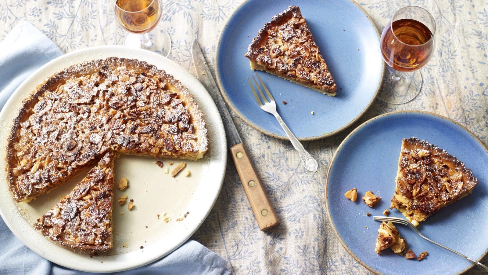 Almond tart