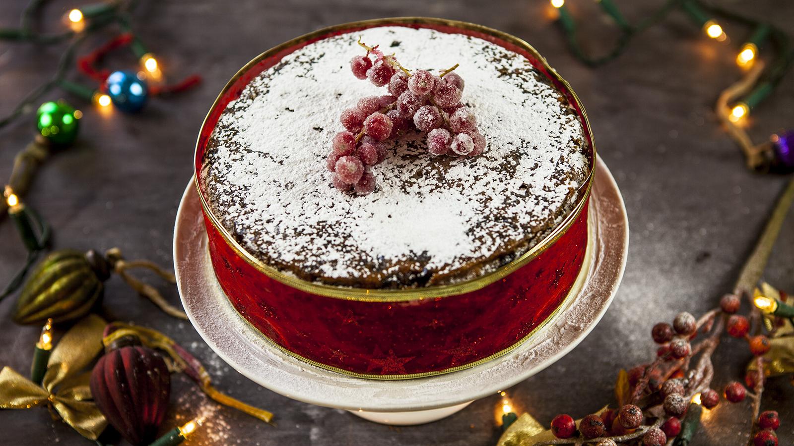 Apricot and brandy Christmas cake