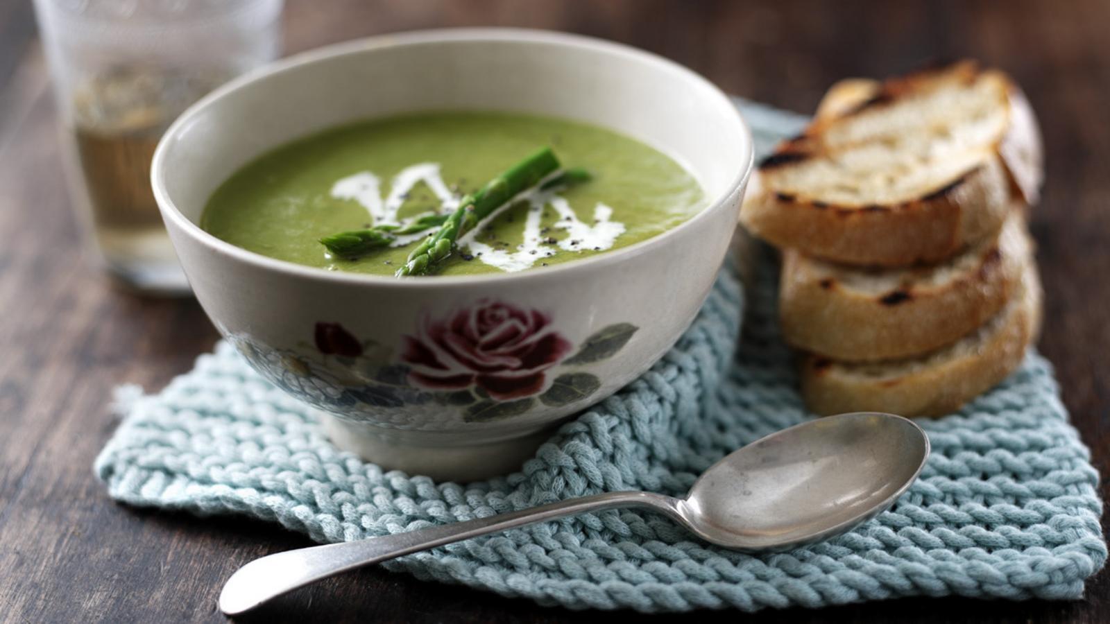 Asparagus soup