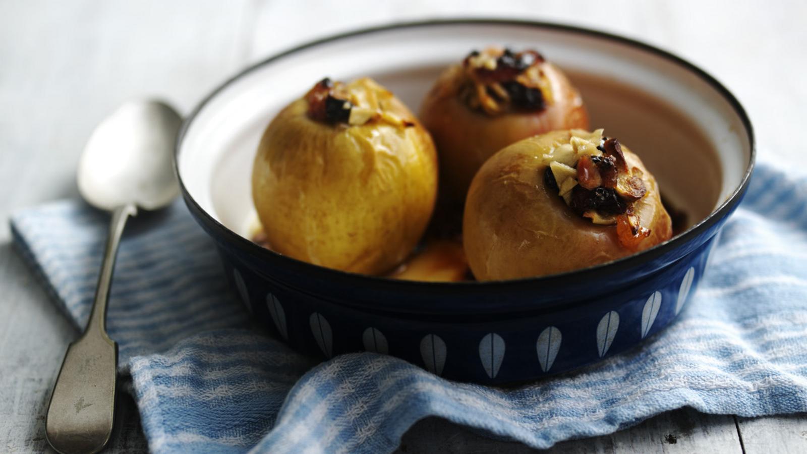 Baked apples