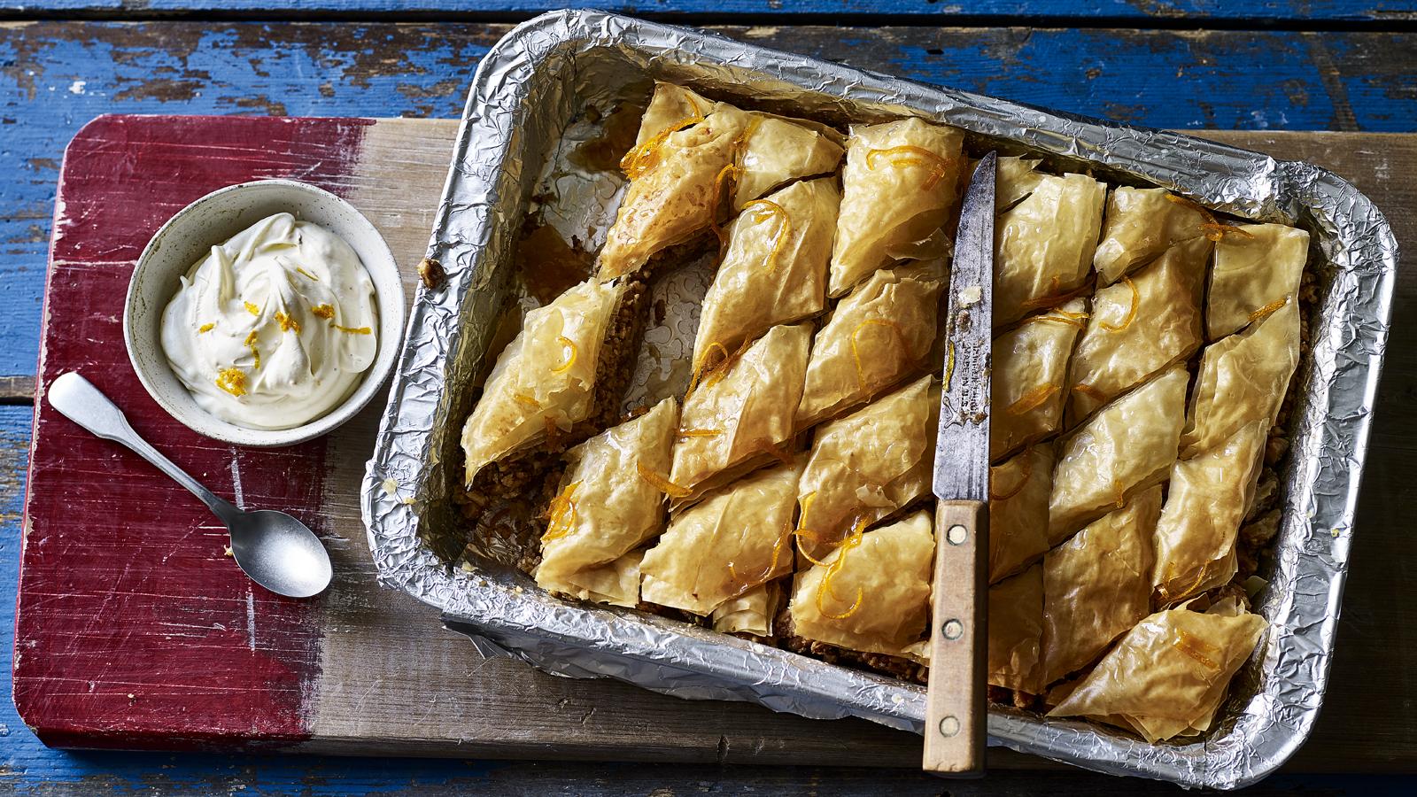 Walnut and honey baklava