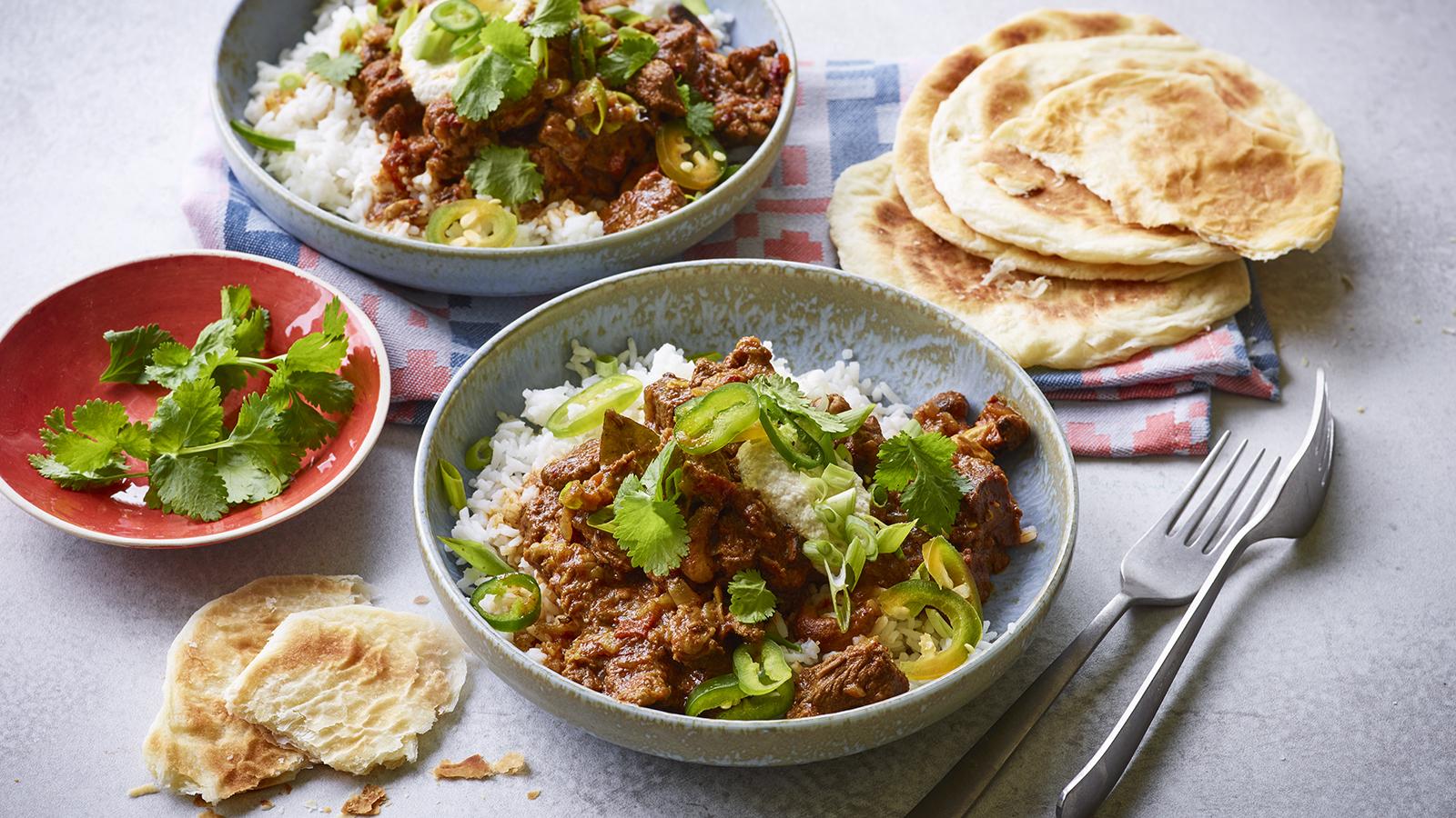 Beef cashew vindaloo