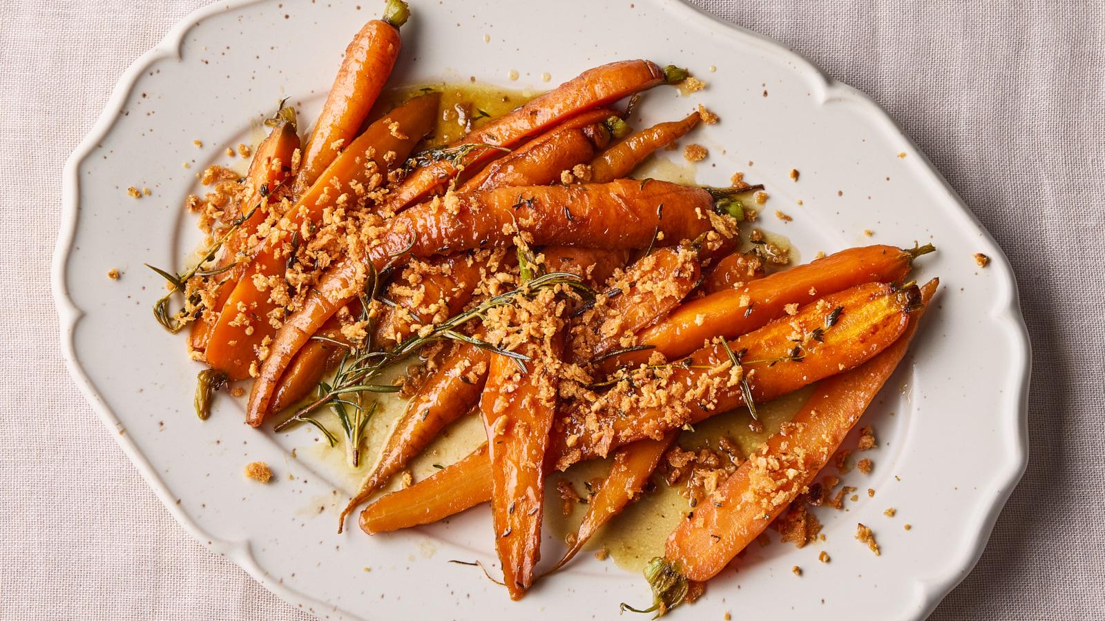 Braised carrots with a hazelnut crumb