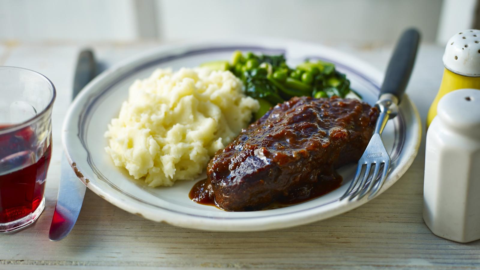 Slow Cooker Blade Steaks