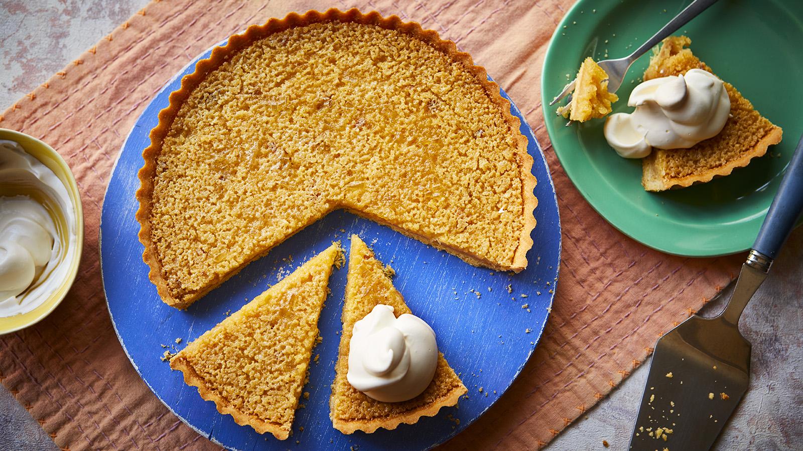 Cheat's treacle tart