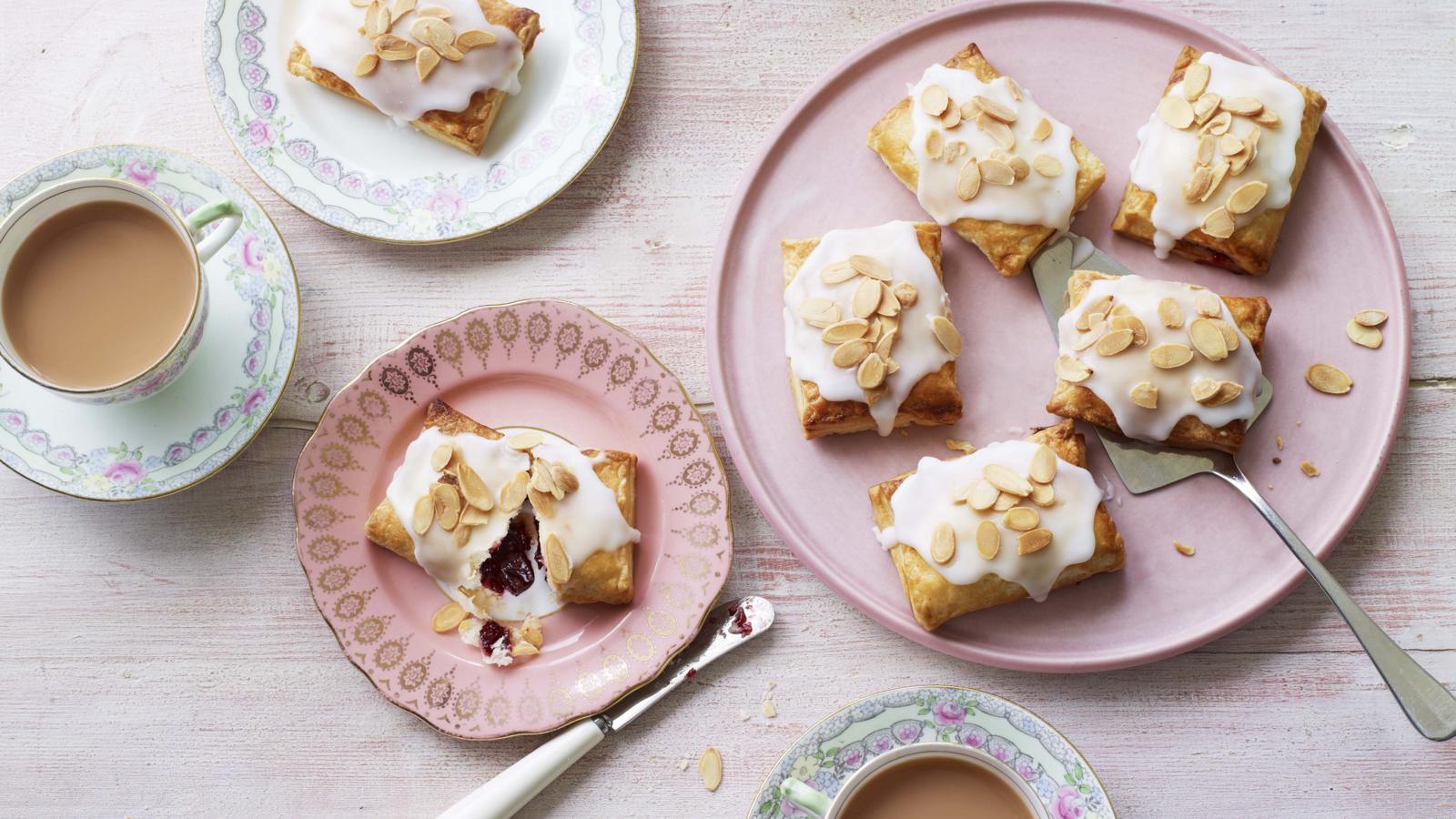 Cherry, almond and nutmeg tarts