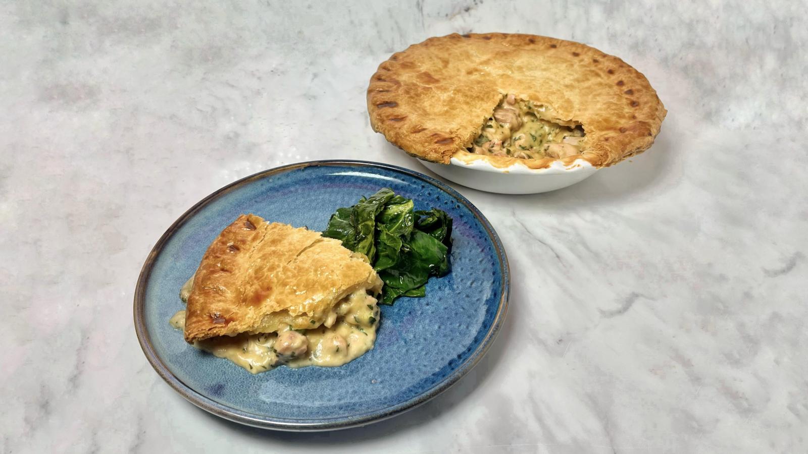Creamy chicken pie