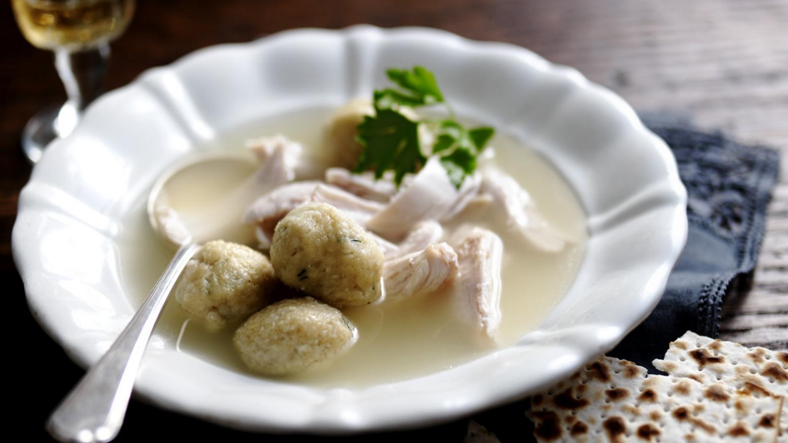 Chicken soup and dumplings