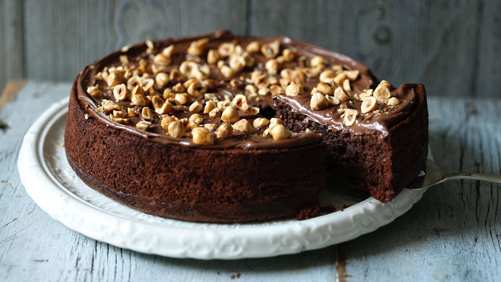 Chocolate hazelnut cake 