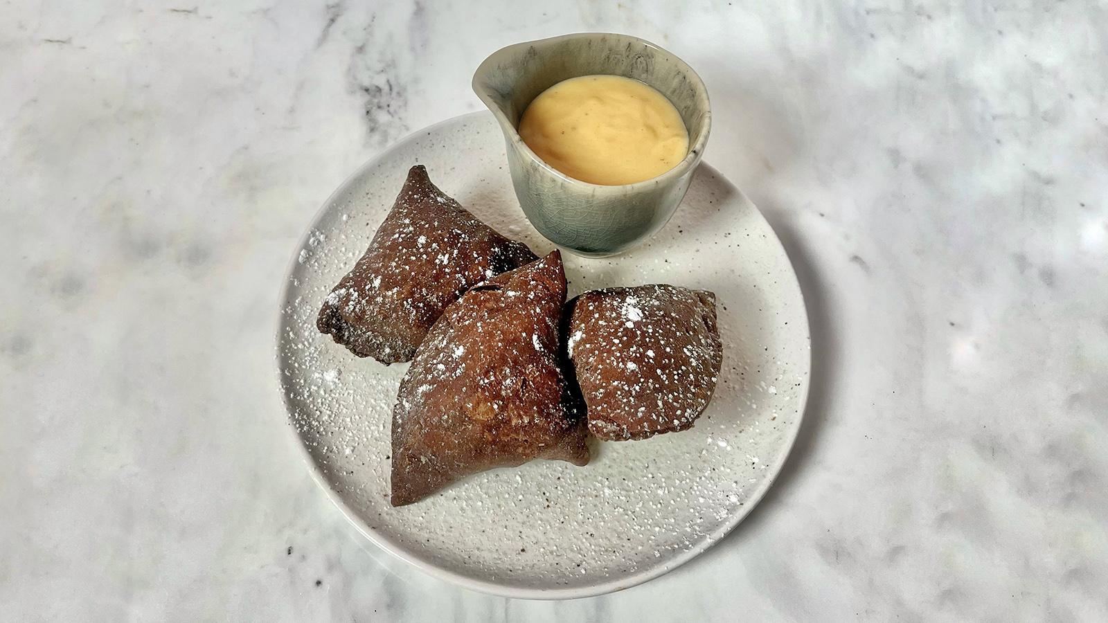 Christmas pudding samosas with whisky custard