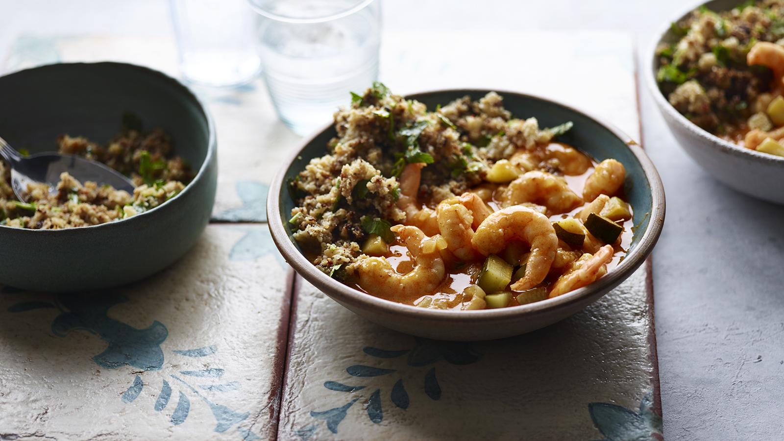 Coconut prawn curry with cauliflower 'rice'