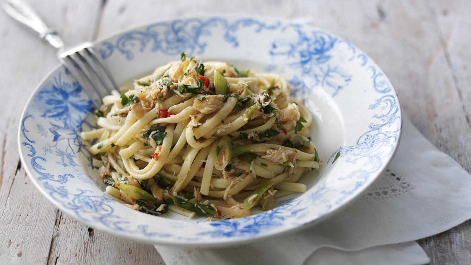 Crab linguine