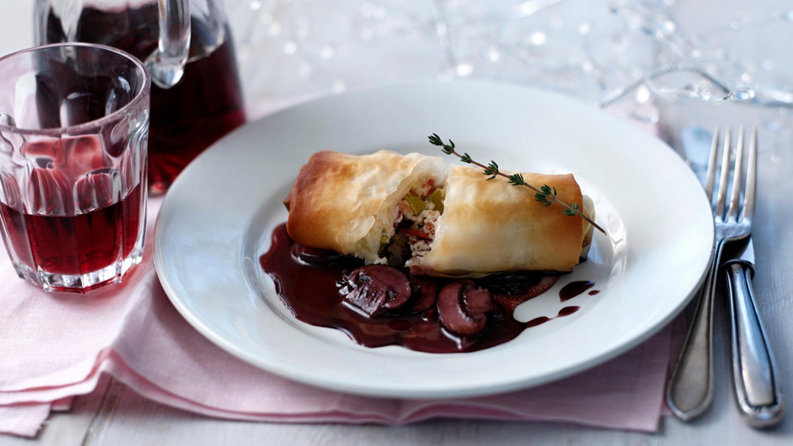 Vegetarian strudel with port sauce