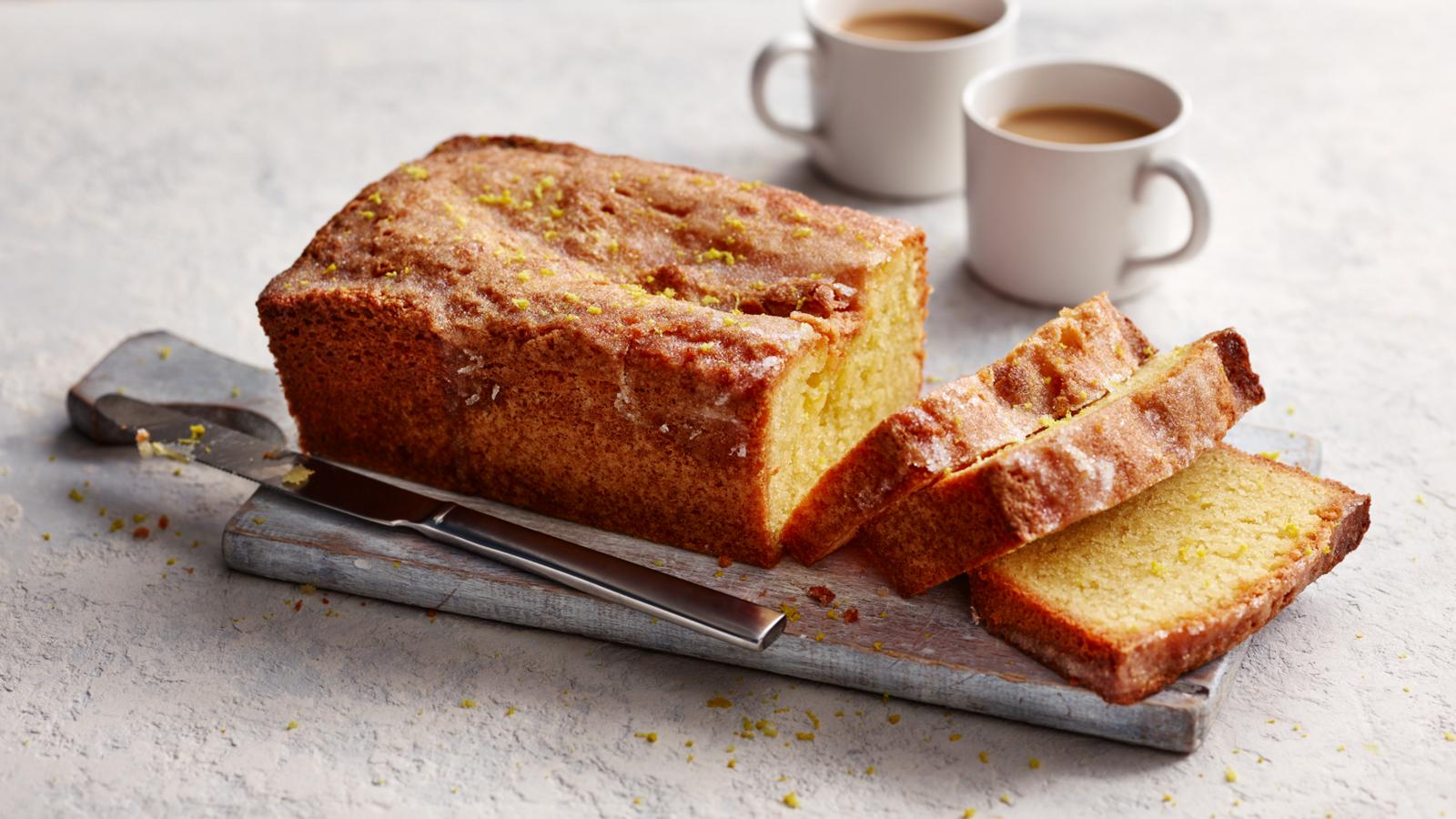 Gluten free lemon drizzle cake