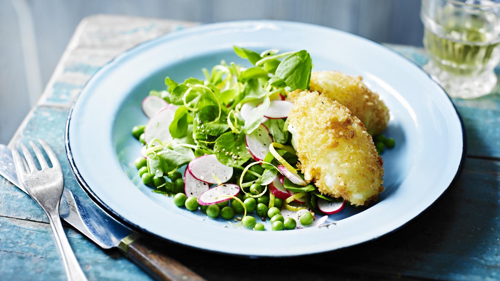 Goats' cheese quenelles with pea, mint and radish salad