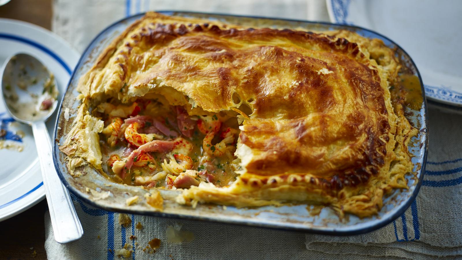 Ham, chicken and crayfish pie 