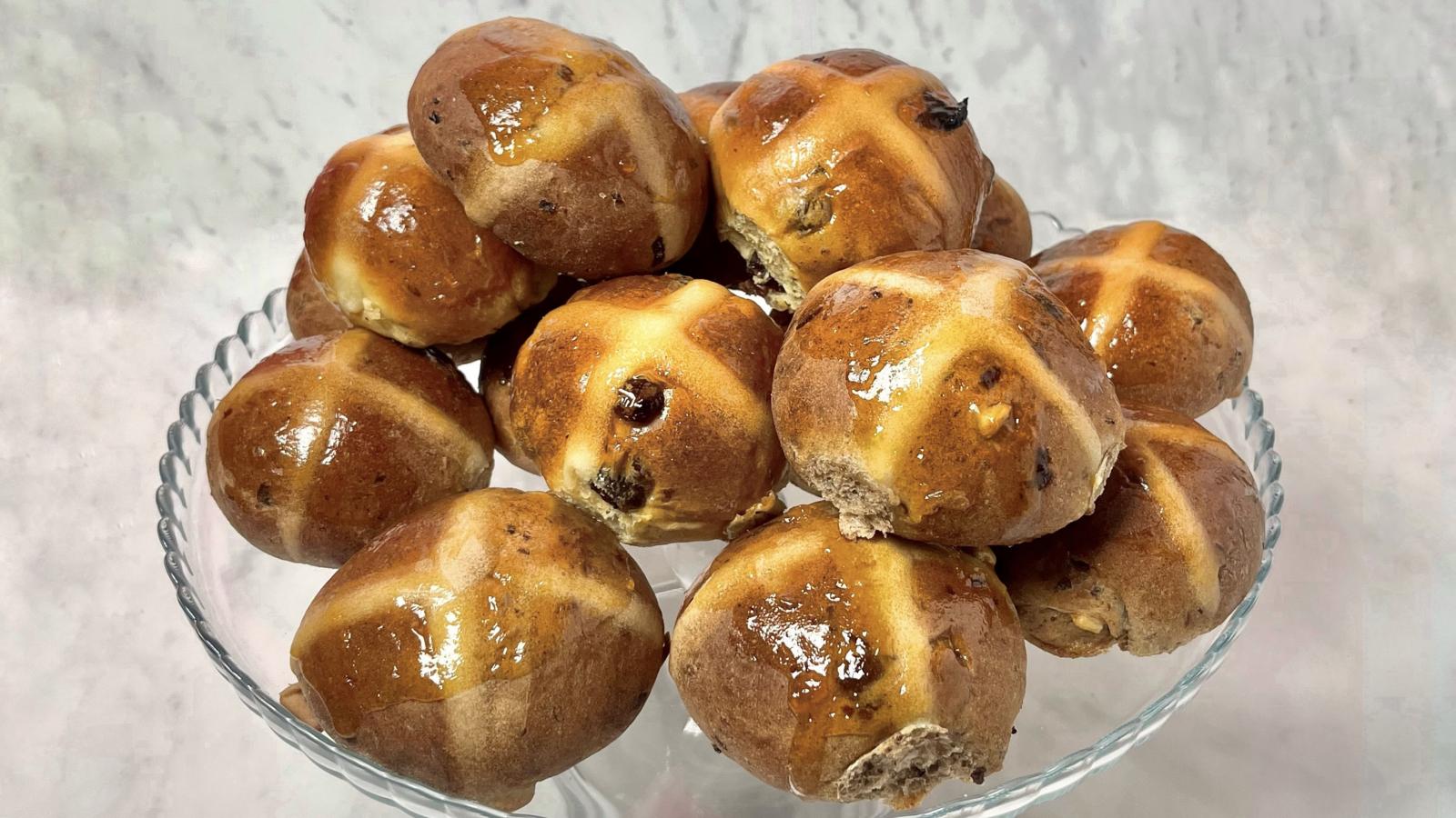 Ravneet's hot cross buns