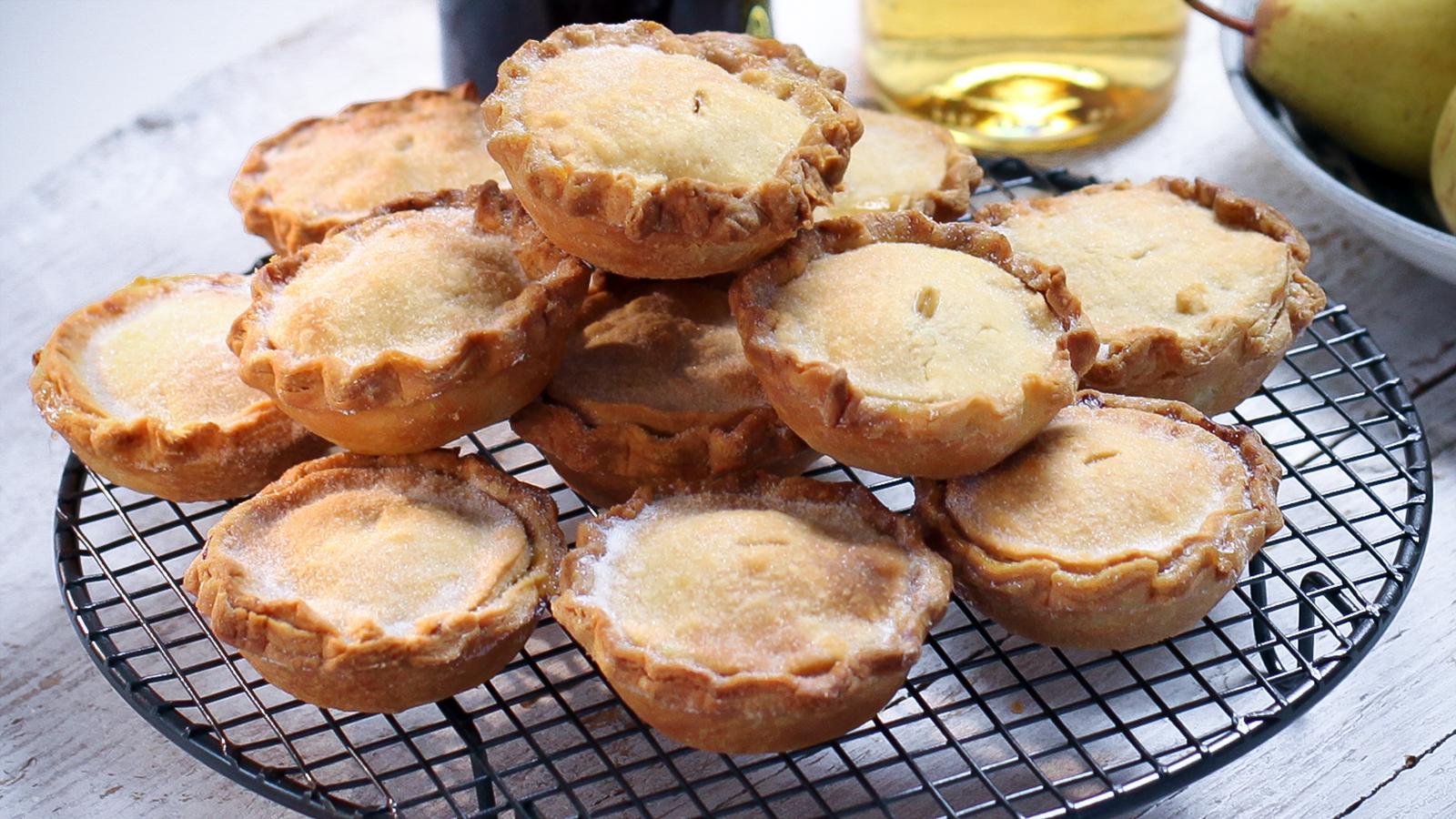 Individual fruit pies