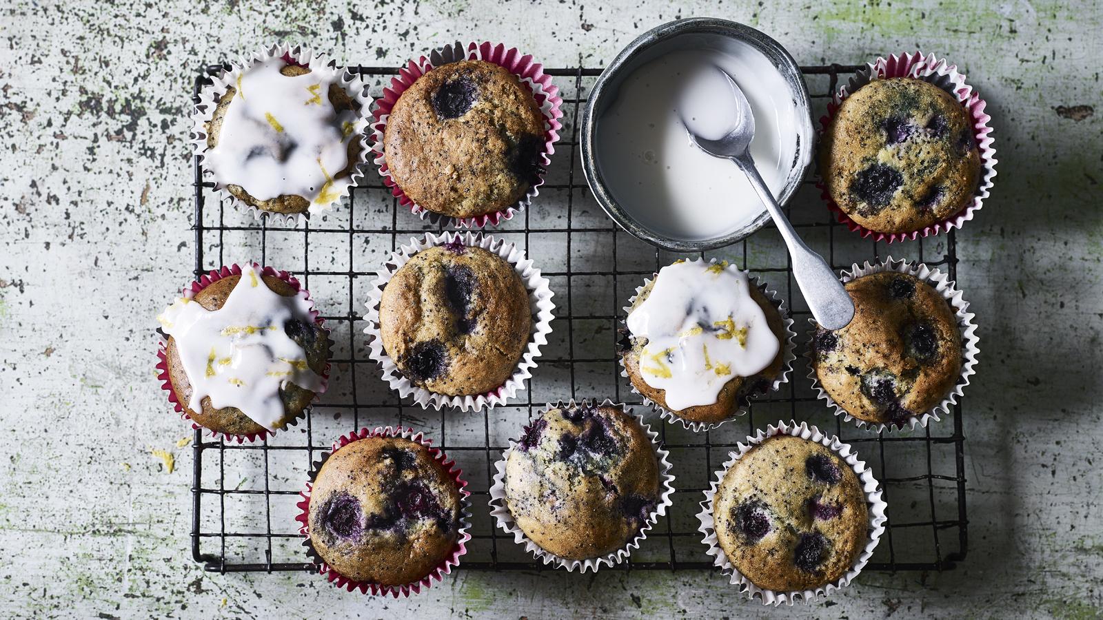 Vegan blueberry muffins