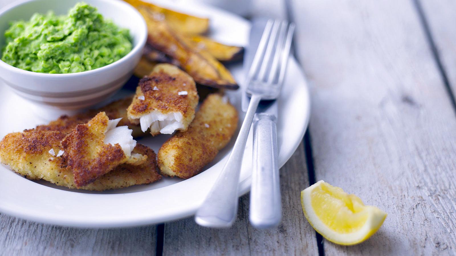 Lemon sole goujons with mushy peas and sweet potato chips