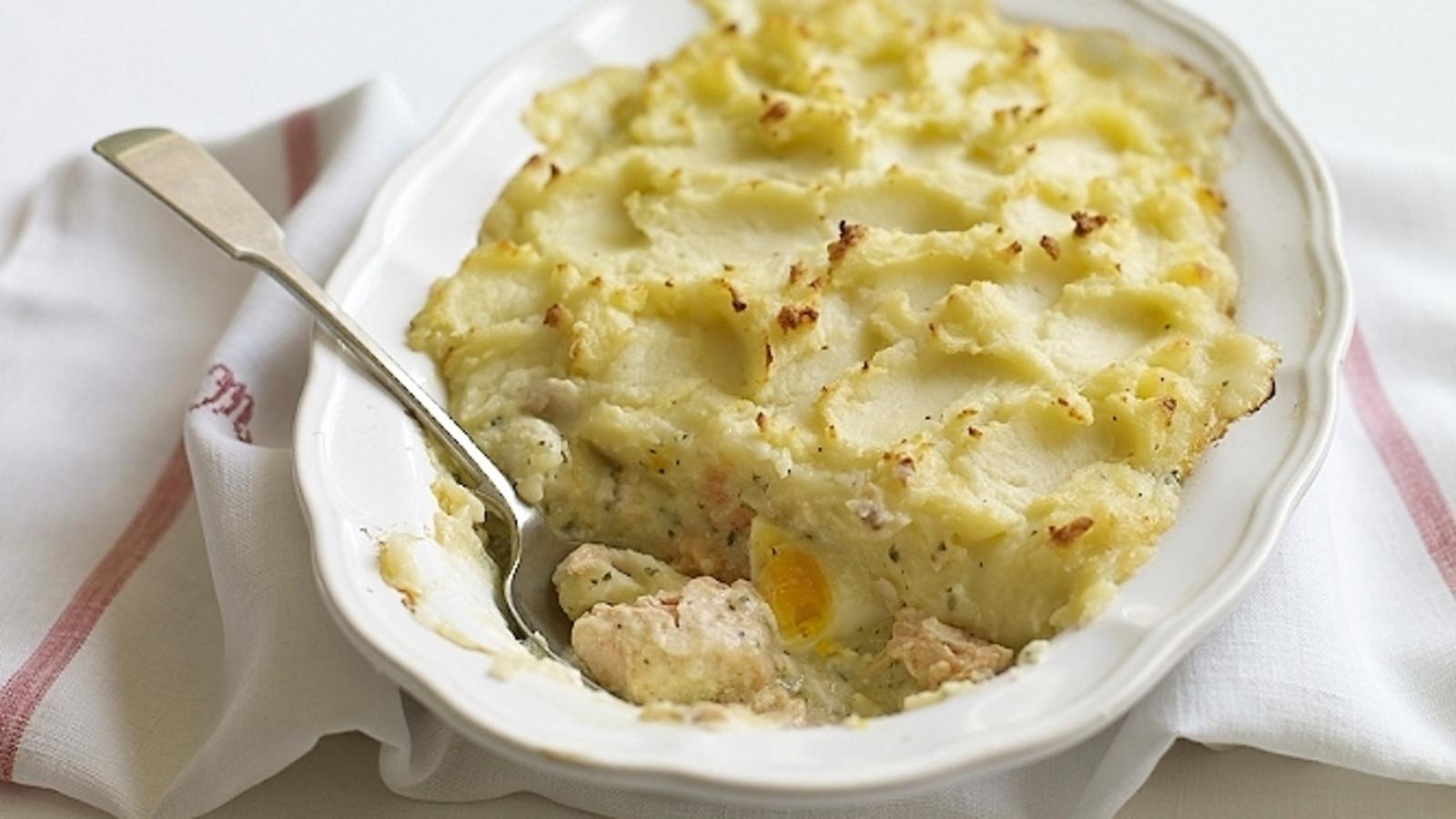 Easy fish pie recipe - BBC Food