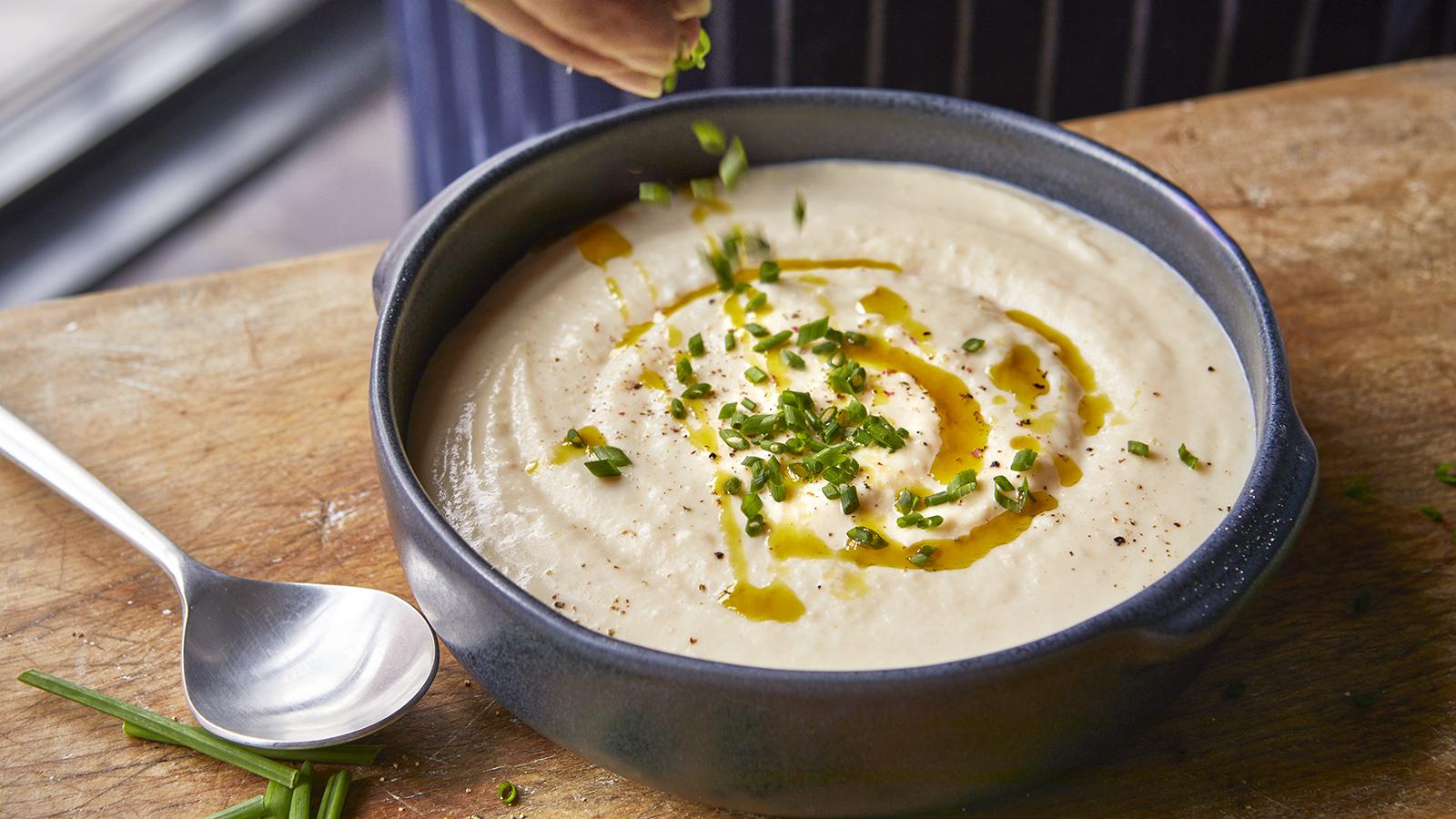 Mary Berry's cauliflower soup