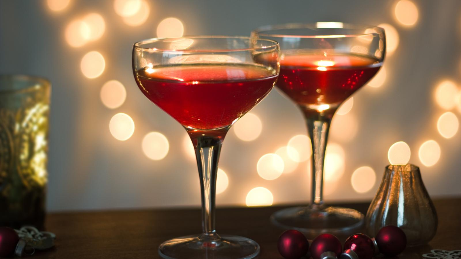 Pomegranate Christmas cocktail