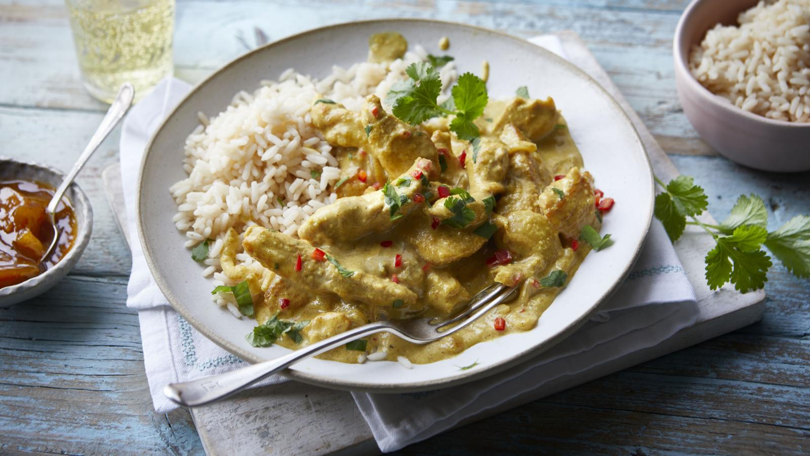 Mild chicken curry recipes - BBC Food