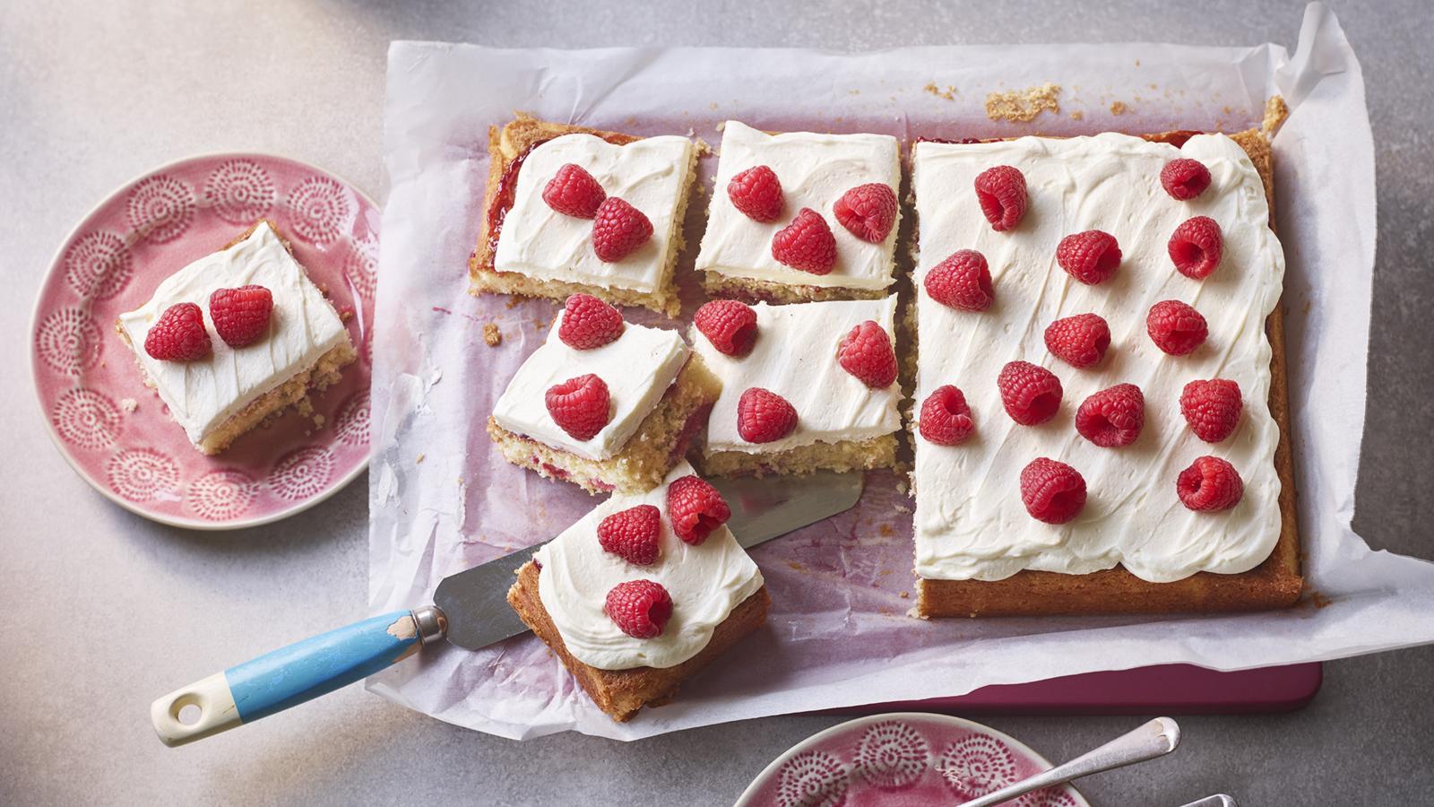 Raspberry and coconut traybake