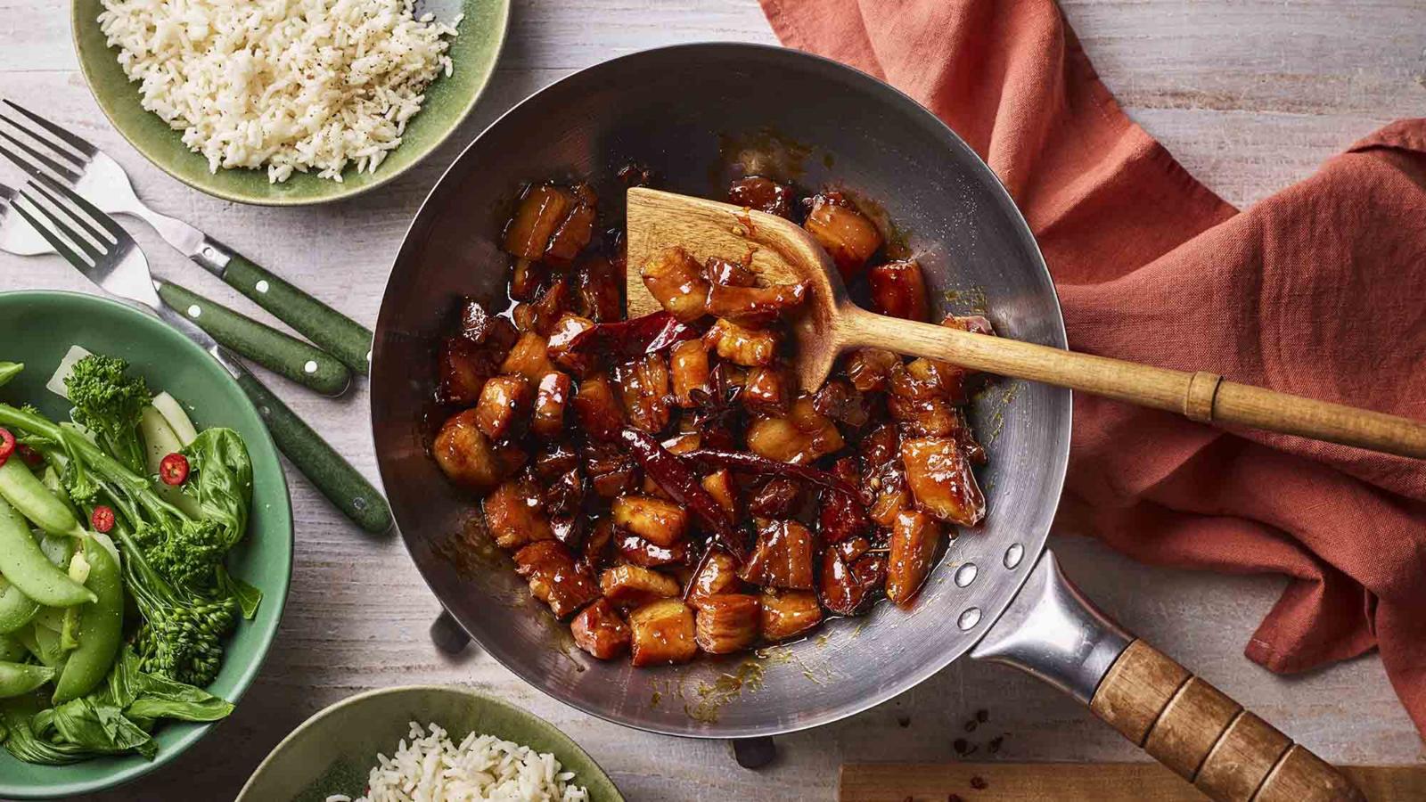 Red braised pork belly (Hong Shao Rou)