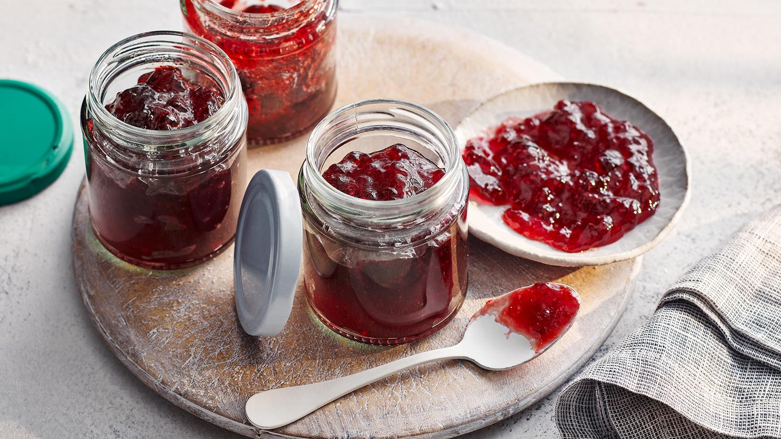 Redcurrant jelly 