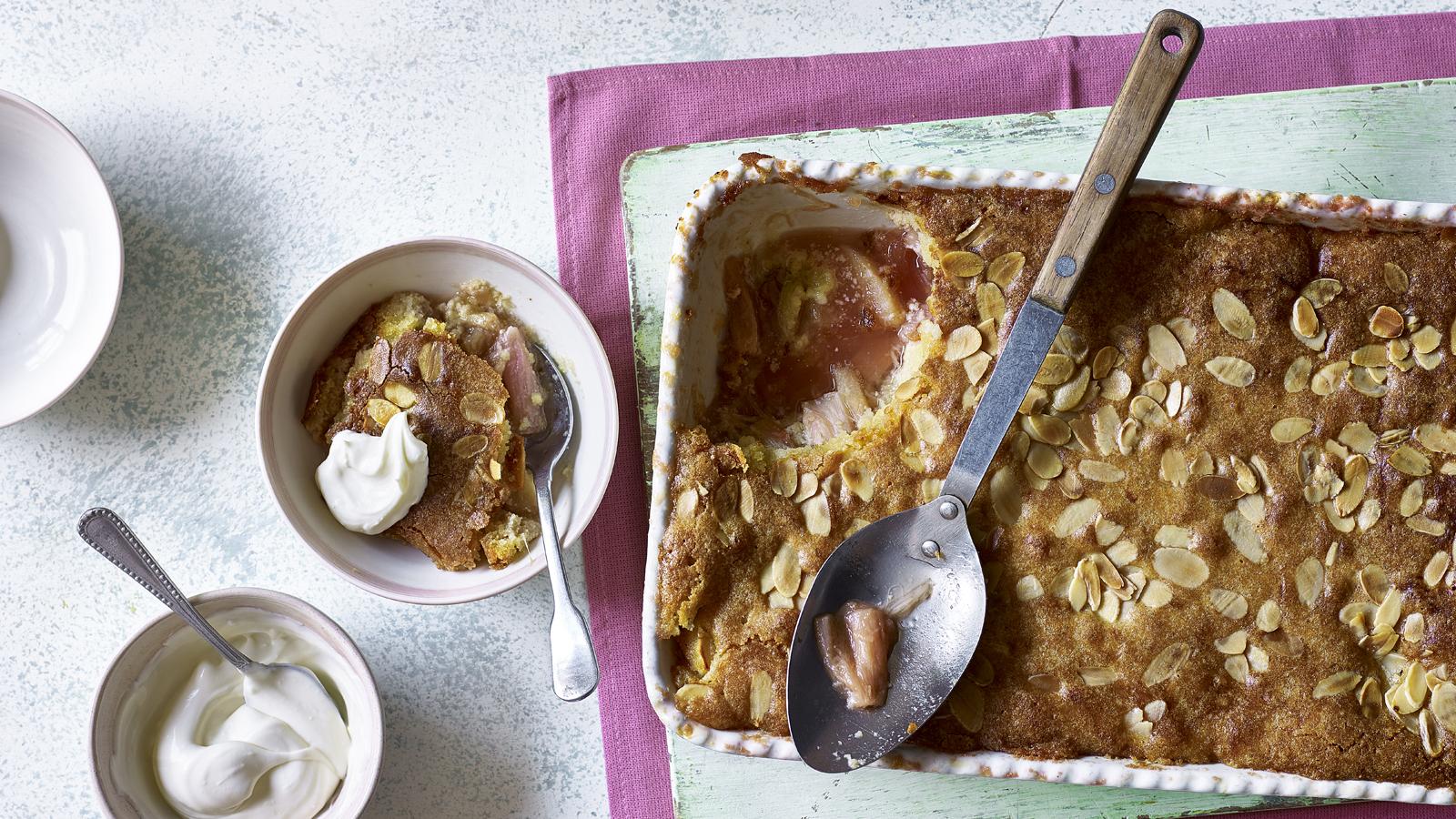 Rhubarb and apple Easter torta