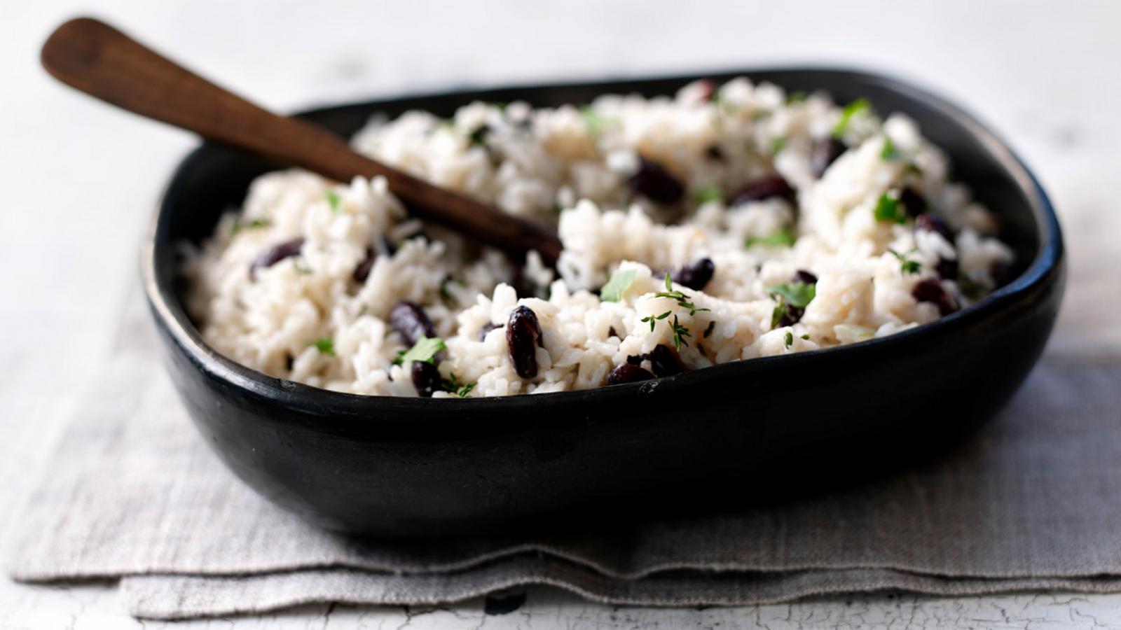 Rice and peas recipe - BBC Food