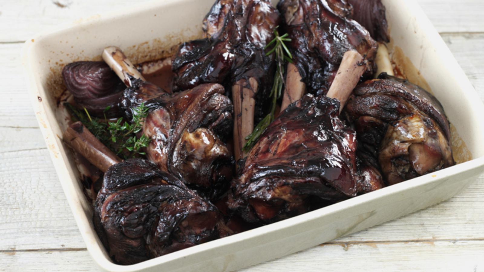 Roasted lamb shanks