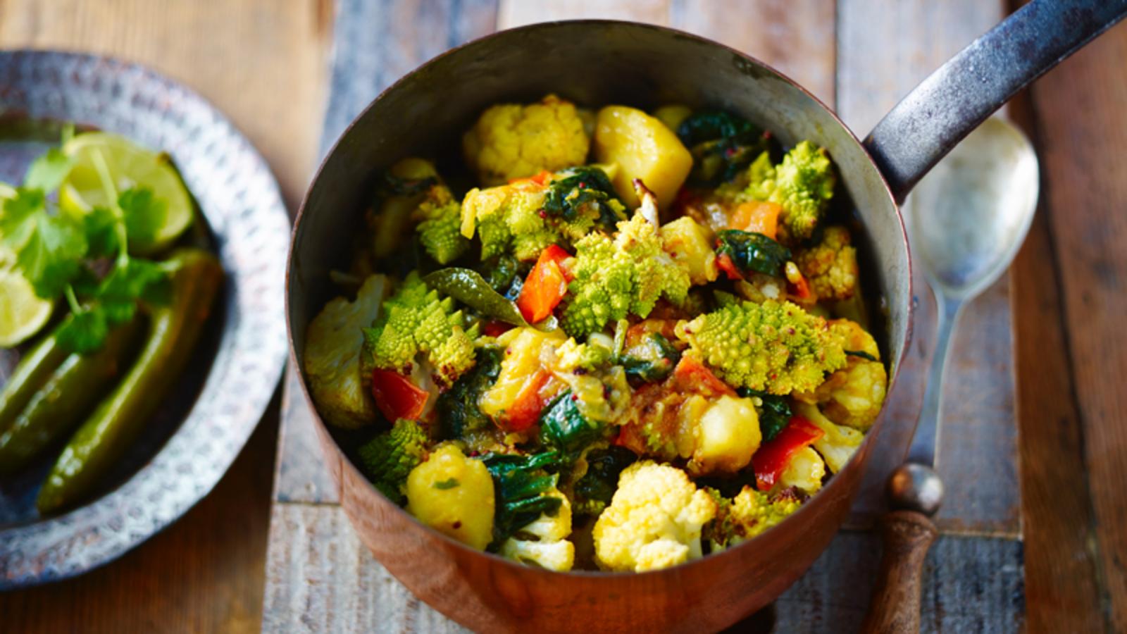 Saag aloo with roasted gobi curry recipe - BBC Food