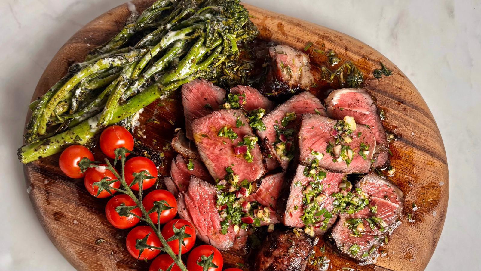 Sirloin steak with white sauce broccoli and Brit-churri