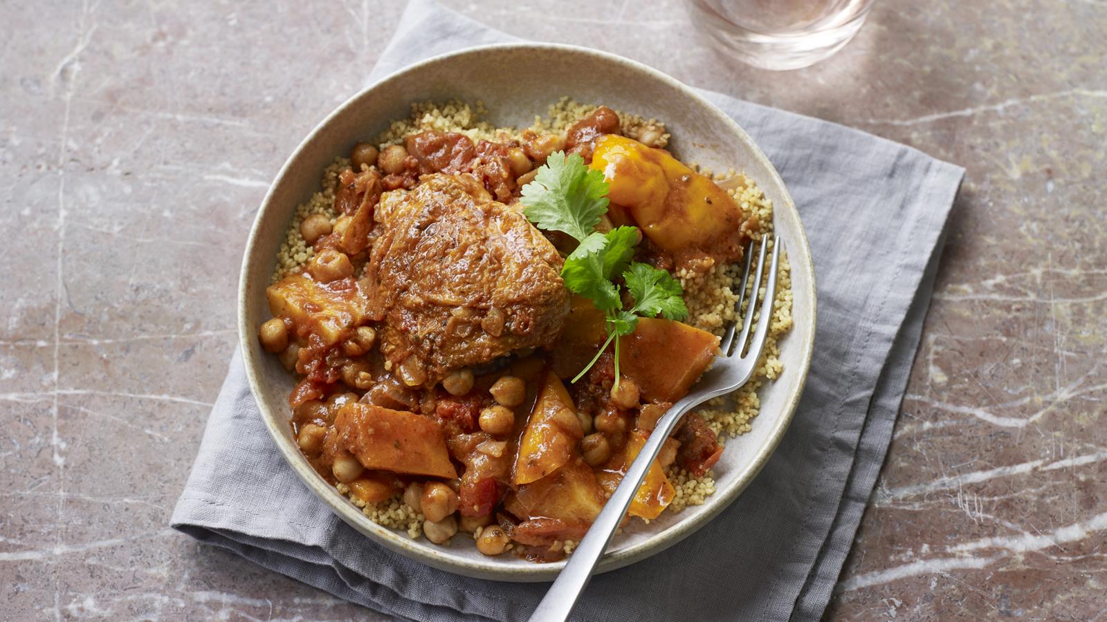 Slow cooker chicken recipes - BBC Food