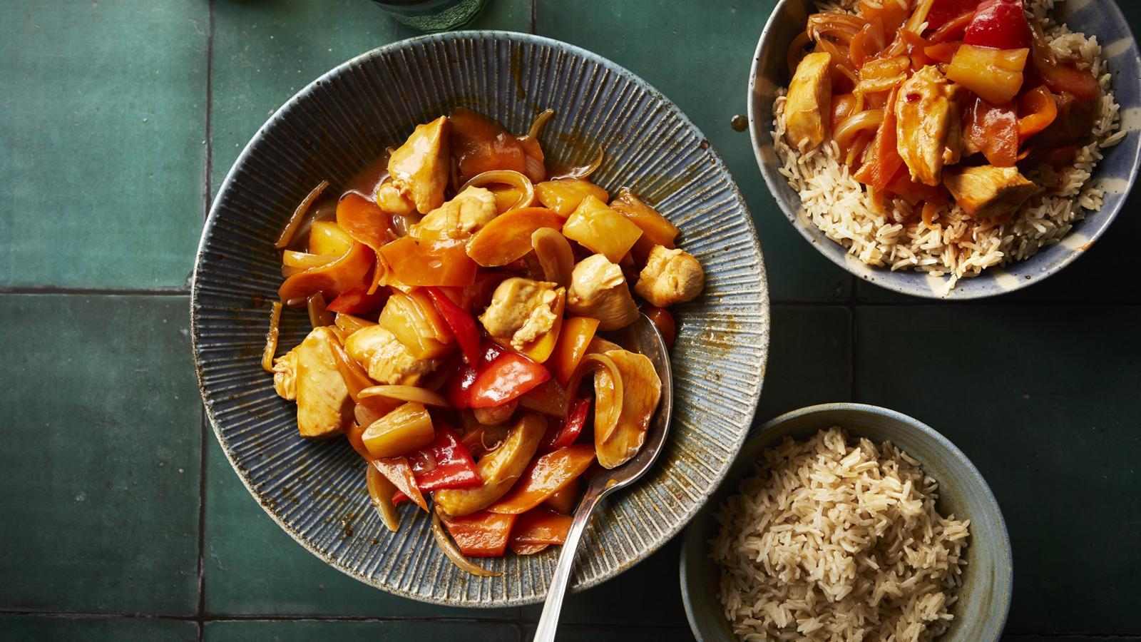 Slow cooker sweet and sour chicken 