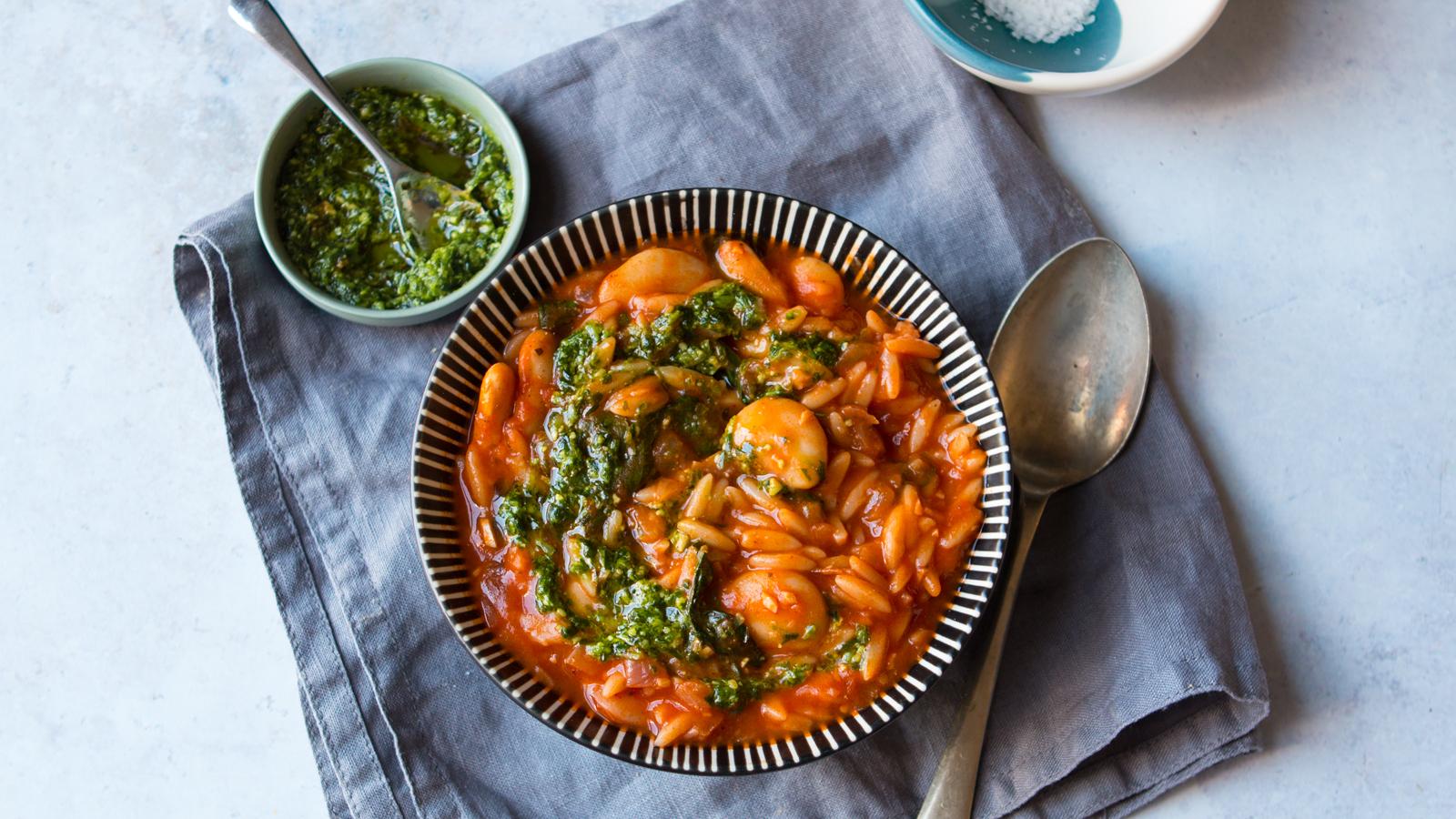 Smoked paprika orzo soup