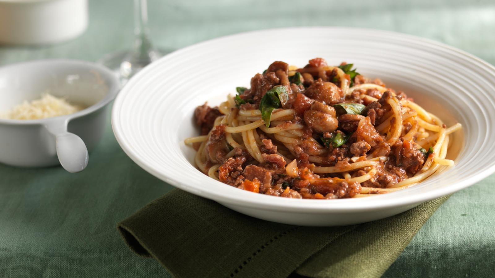 Spaghetti Bolognese Recipes - BBC Food